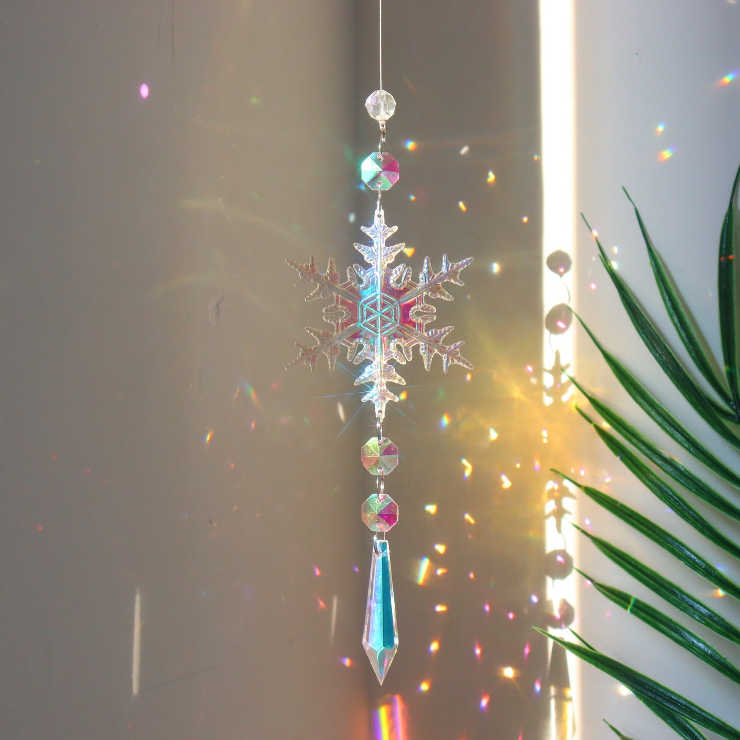 Sparkling Snowflake Crystal Sun Catcher Pendant for Window Christmas Decorations