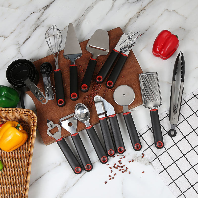 Набор кухонных принадлежностей