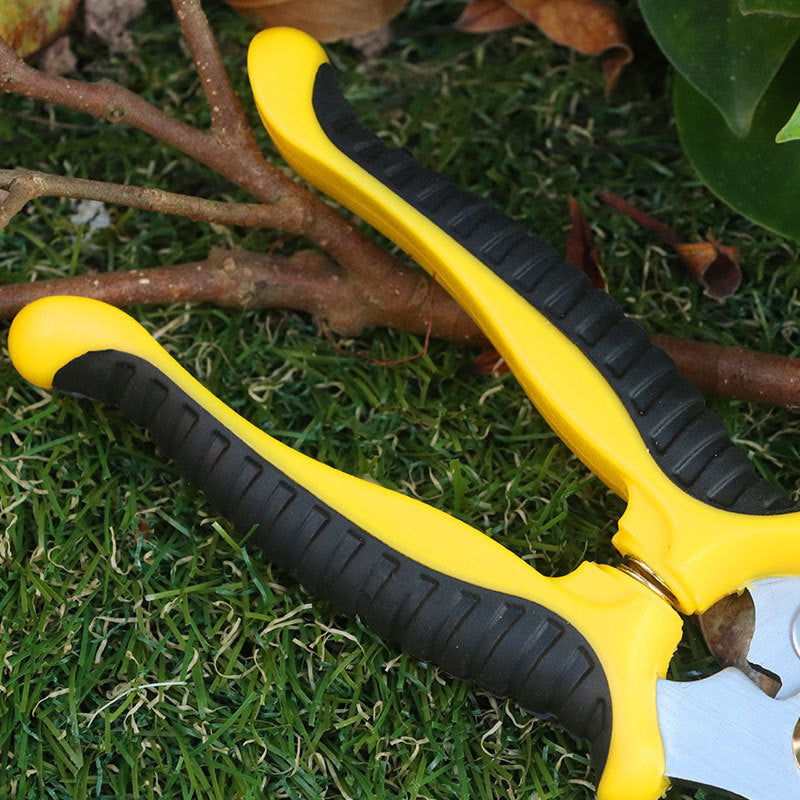 Pruning Shears for Gardening